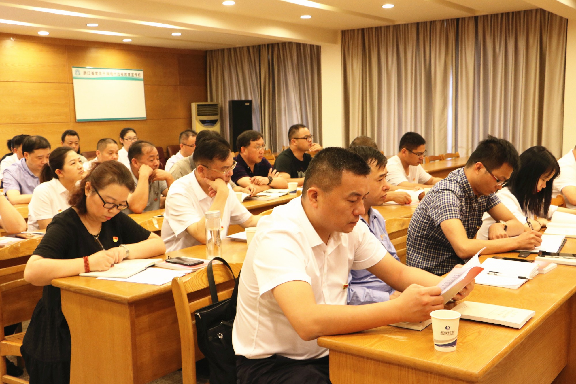 1568705154433889.jpg IMG_3677_副本.jpg